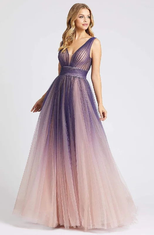 Ieena Duggal 20221 Knitted unclassified dresses