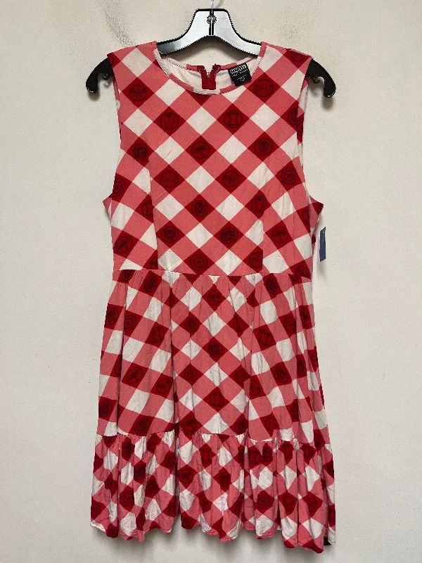 Dress Casual Short By Walt Disney In Plaid Pattern, Size: M Comfortable Mini Skirt